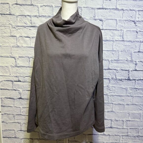 Lululemon Principal Dancer Funnel Neck Sweater
Lunar Rock - Picture 5 of 10